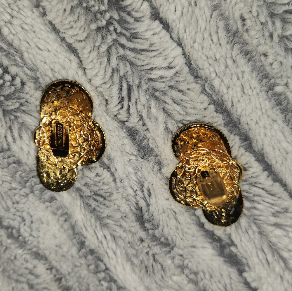 Barrera Earrings - image 6